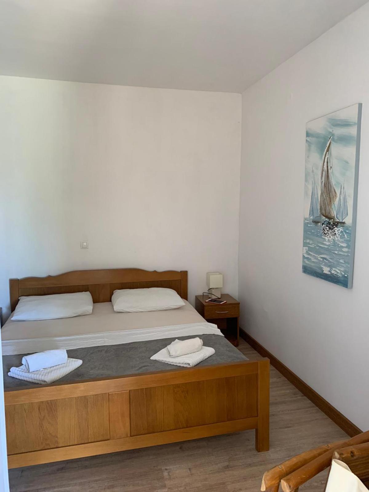Apartments Sara Posedarje Habitación foto