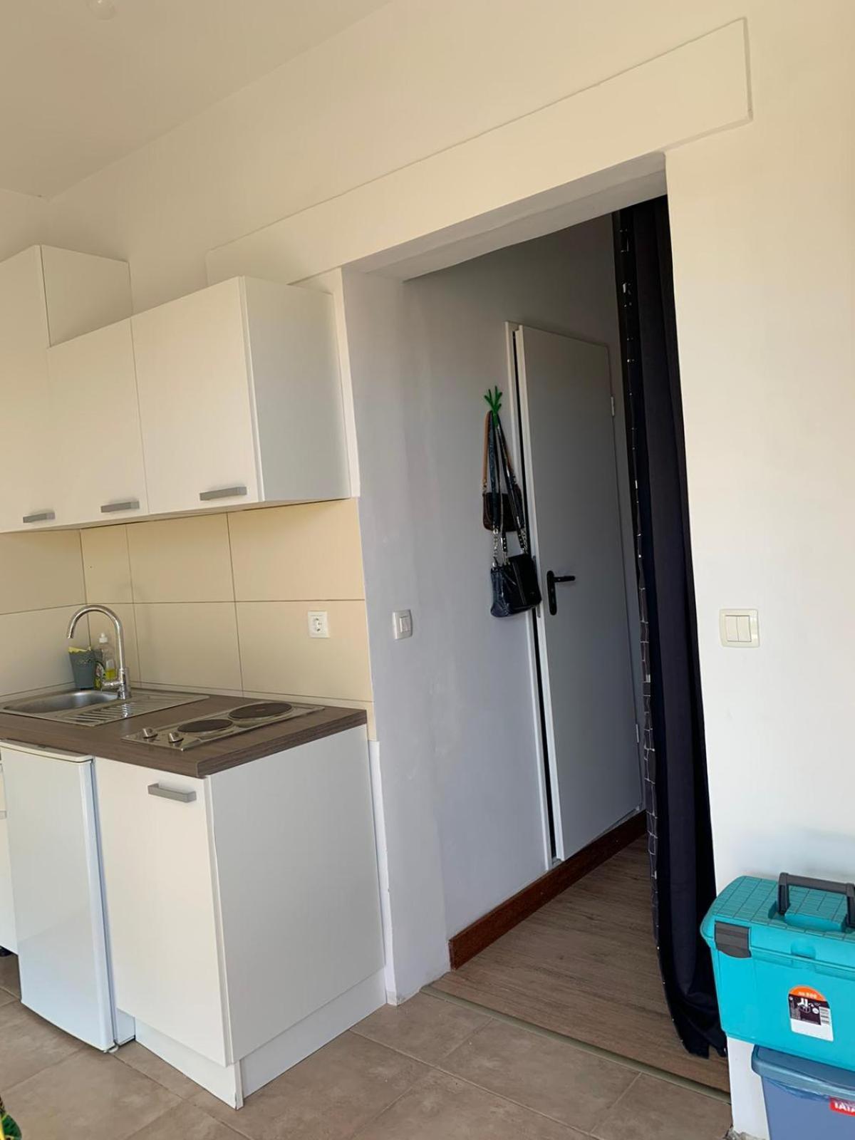 Apartments Sara Posedarje Habitación foto